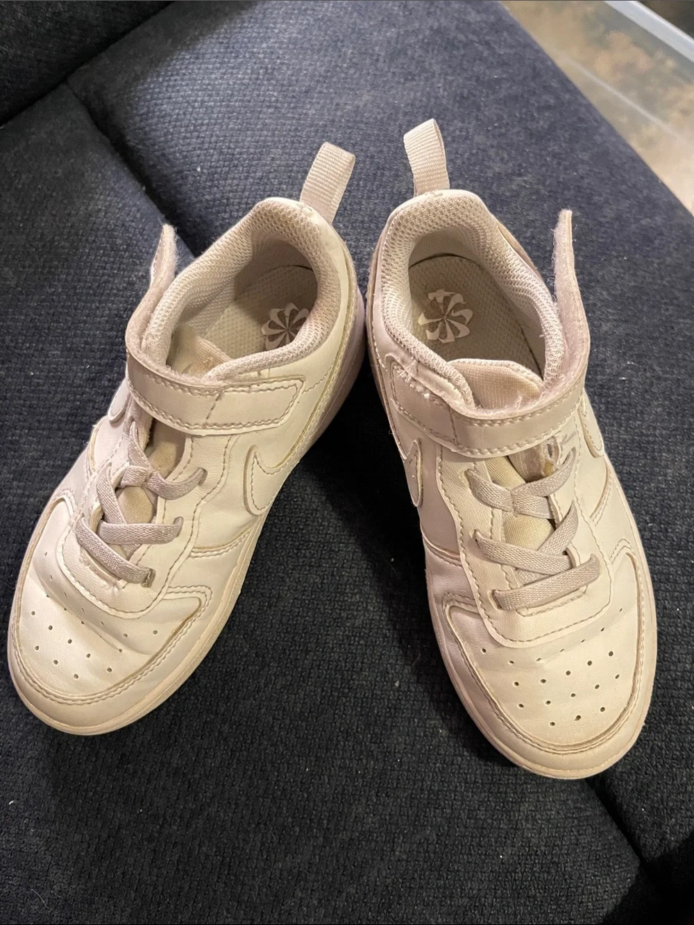 Nike Kids Court Borough Sneakers